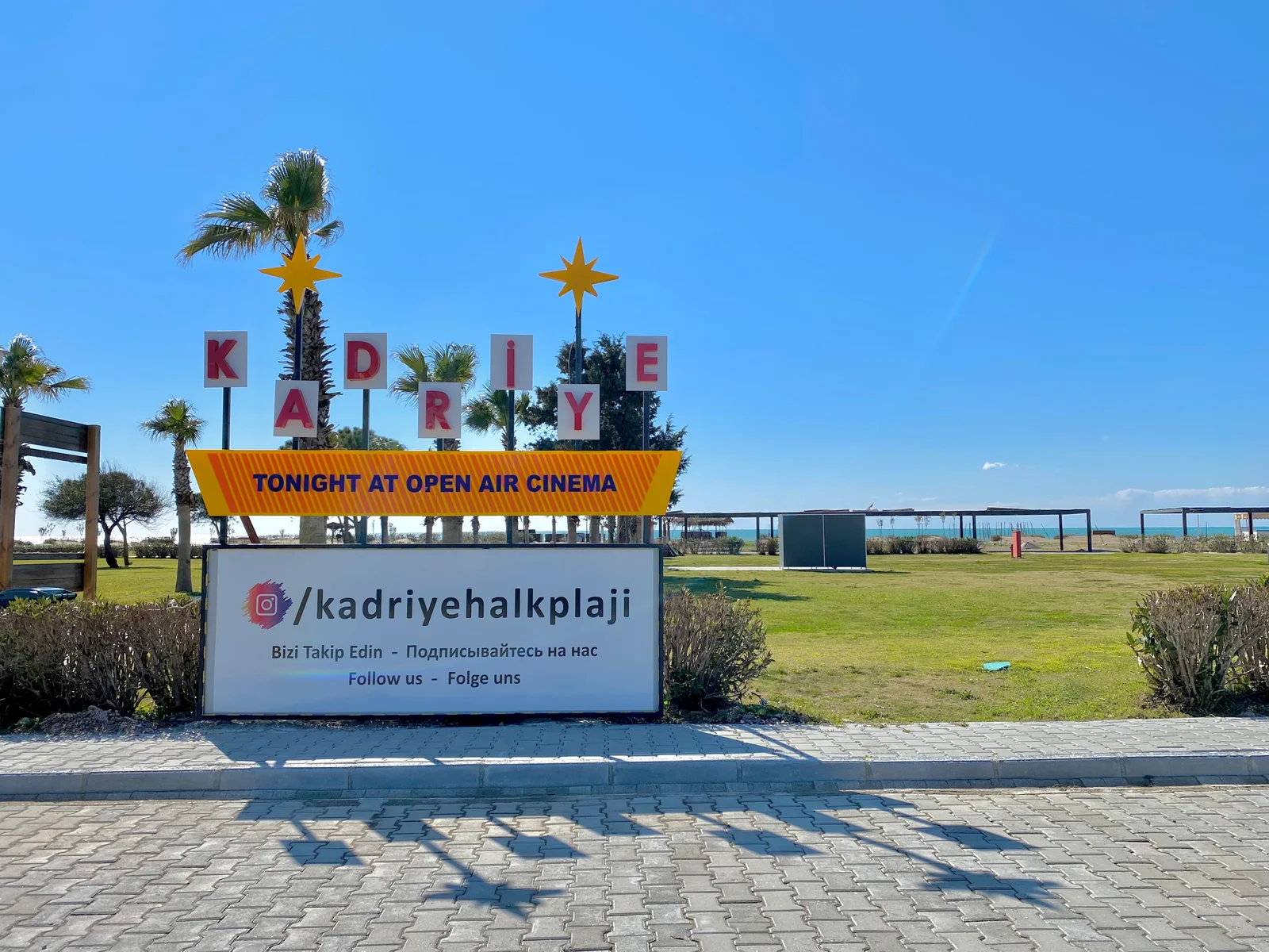 Entrance and open-air cinema area at Kadriye Public Beach Park